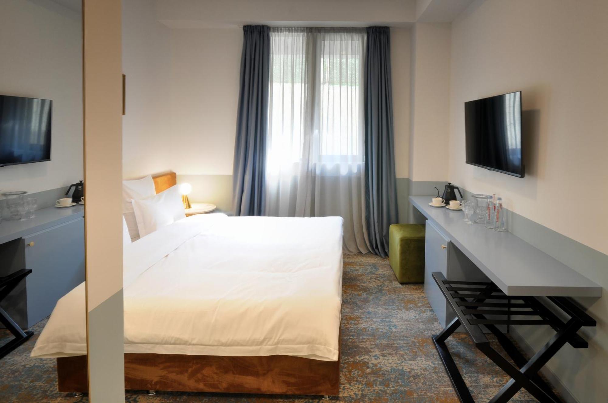 Castor & Pollux Hotel تبليسي المظهر الخارجي الصورة